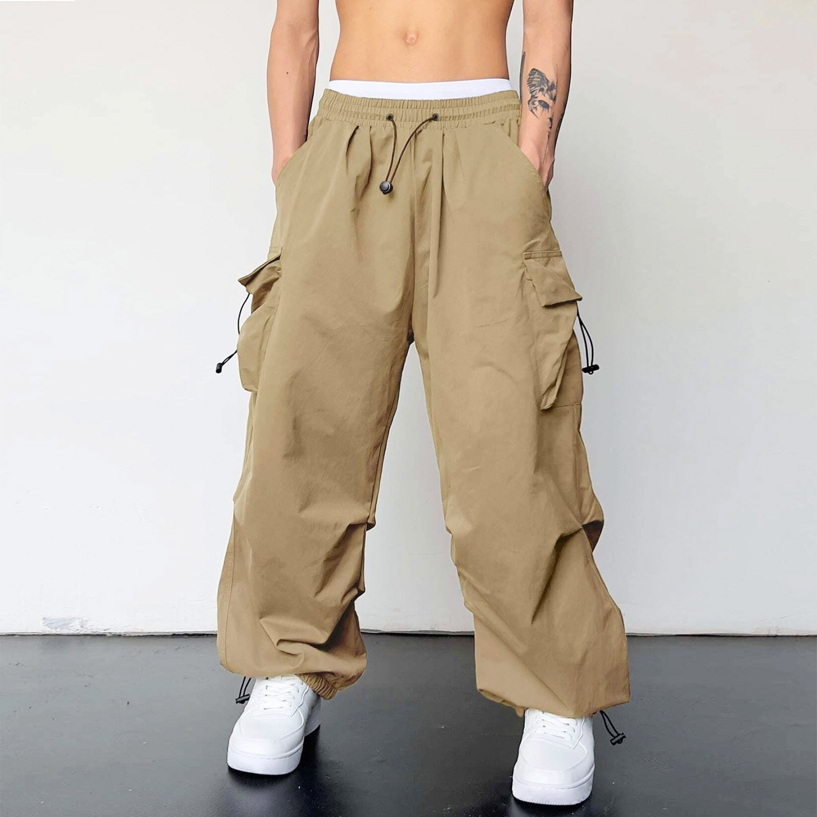thumbnail image 3 of Pantalones cargo informales para hombre: color liso, cuatro bolsillos, cintura ajustable, material de imitación de sarga, ropa urbana para todas las estaciones, tallas US/UK/EU S-XXXL., 3 of 8